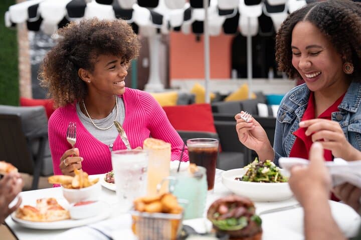 Hollywood Rooftop Restaurant and Bar Dining Experience $75 Credit photo 3