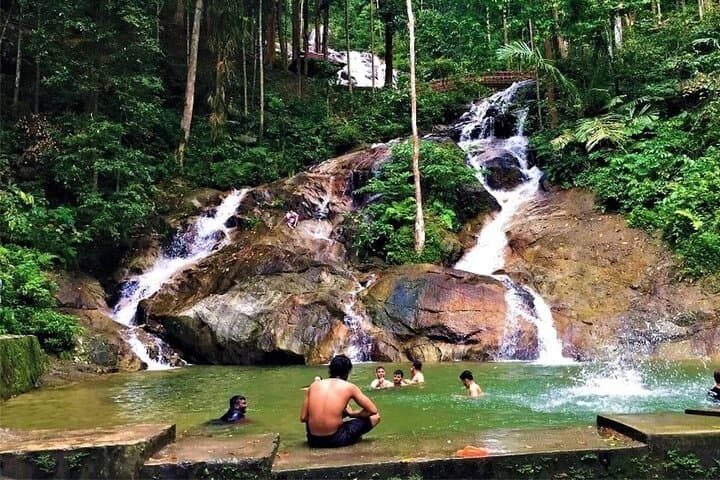 Kanching Waterfall, Selayang Hot Springs & Kuala Selangor Firefly Tour: Day Trip from Kuala Lumpur photo 1