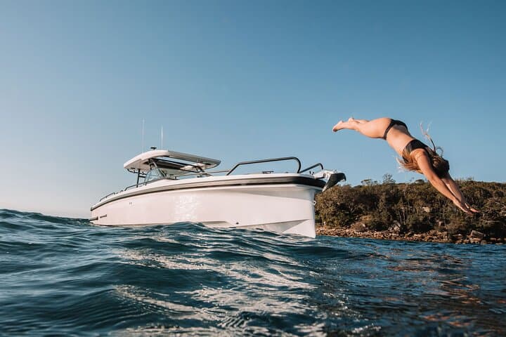 Private Sunset Cruise to Cape Sounio: Athenian Riviera Swimming & Snorkel Escape photo 5