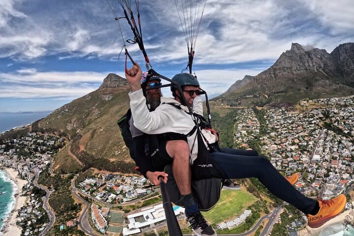 Cape Town Tandem Paragliding with Square 1 — Atlantic Coast Tandem Flights