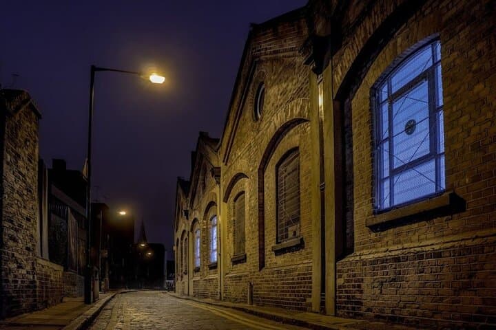 Jack the Ripper Walking Tour — Trace Whitechapel’s Crime Scenes on a 3‑Hour Night Walk photo 5