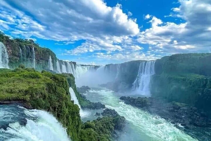 Sunrise at Iguazu Falls (Brazil) — Dawn Tour & Birding on the Brazilian Side