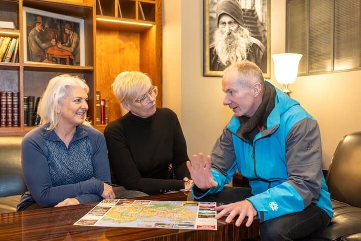 Reykjavik Meet & Greet: Personalized Arrival Orientation & City Introduction