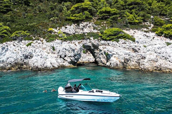 Speedboat to Mamma Mia Chapel and Hidden Beaches from Skiathos photo 4