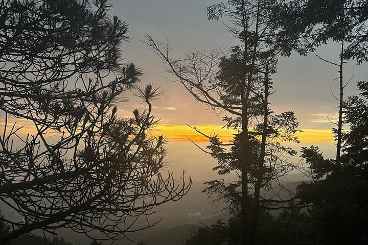 Sunrise Hike to Pico del Águila — Las Alturas Dawn Trek Near Mexico City photo 2