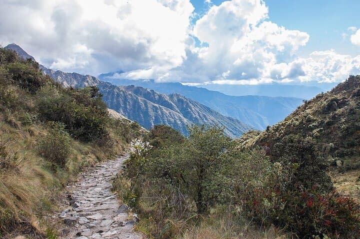 Inca Trail 4-Day Trek to Machu Picchu with Vistadome Observatory photo 6
