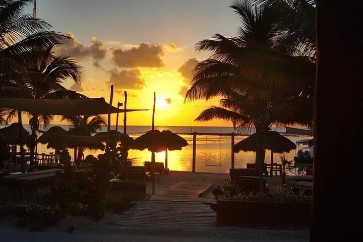 Yaya Beach Exclusive Open Bar — Relaxed Beach Day with Unlimited Drinks in Mahahual photo 4