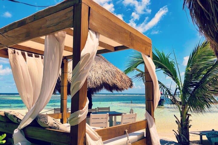 Yaya Beach Exclusive Open Bar — Relaxed Beach Day with Unlimited Drinks in Mahahual