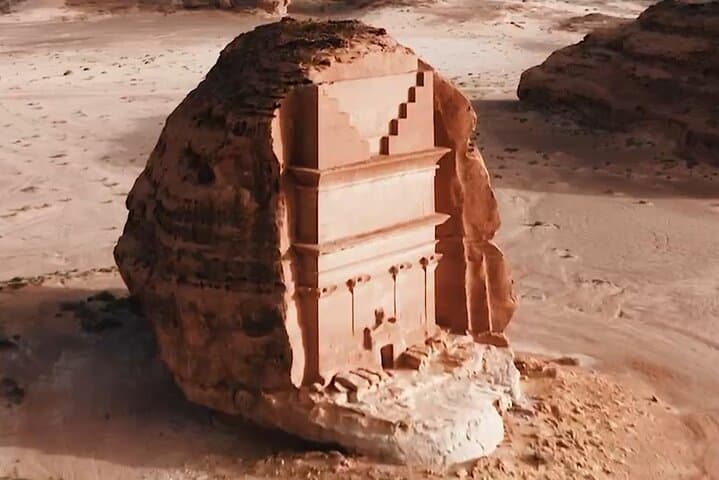 2-Day AlUla Adventure: Hegra, Dadan & Sharaan Safari from Tabuk
