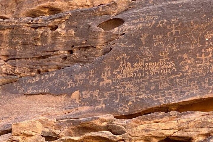 2-Day AlUla Adventure: Hegra, Dadan & Sharaan Safari from Tabuk photo 4