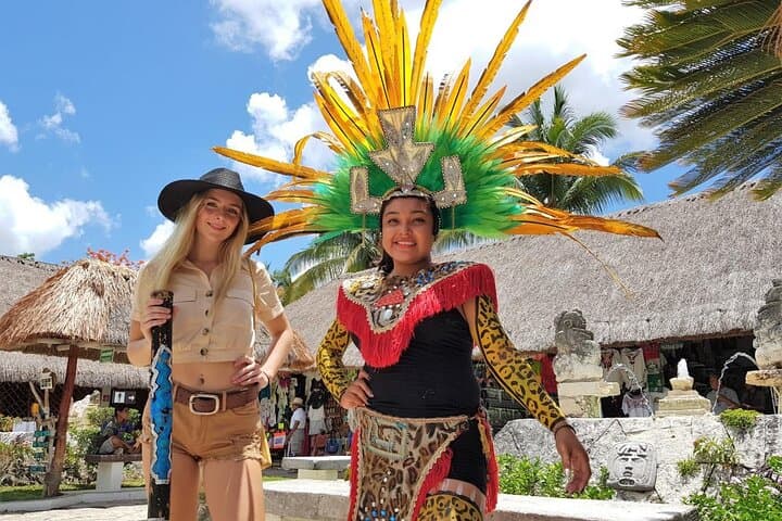 Two-Port Combo: Cozumel Jeep & Costa Maya Chacchoben and Bacalar Lagoon Adventure photo 3