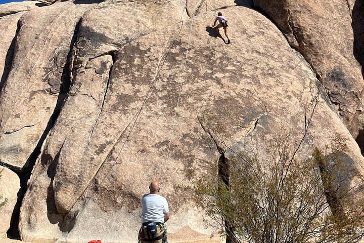 Joshua Tree Private Sightseeing Tour: Hidden Valley, Keys View & Cap Rock photo 4