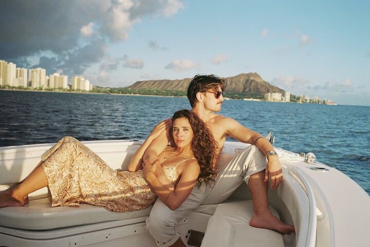 Waikiki Private Sunset Boat Tour — Diamond Head Views, Dolphins & Sea Turtles