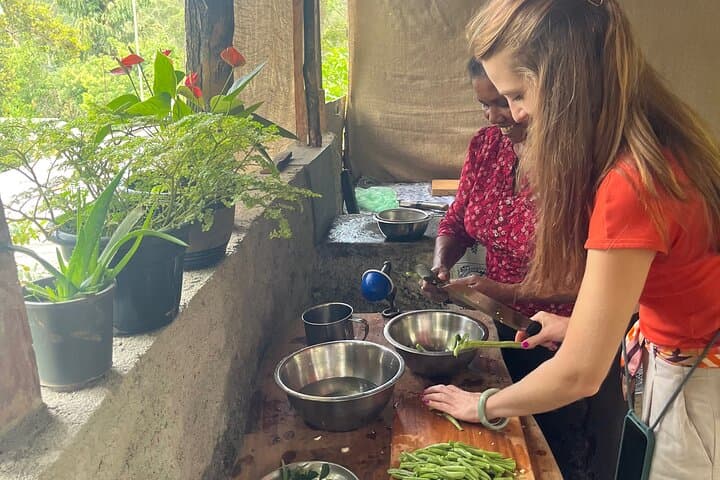 Hands-On Sri Lankan Cooking Class in Ella's Hill Country photo 3