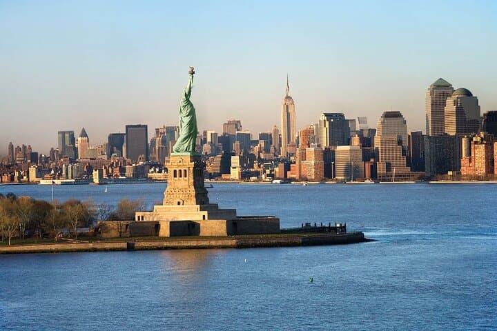 Private 10-Hour New York City Tour — Custom Chartered Sightseeing photo 2