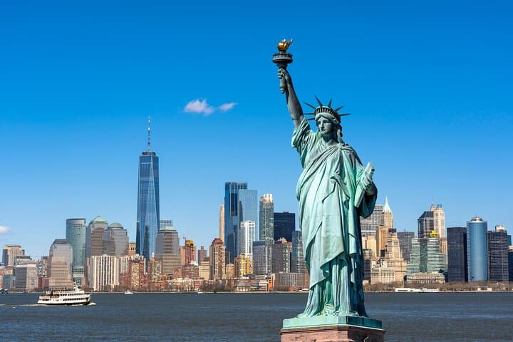 Private 10-Hour New York City Tour — Custom Chartered Sightseeing
