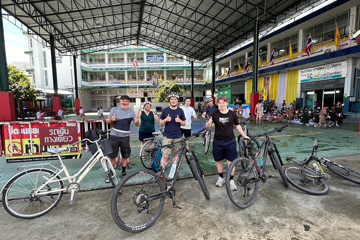 Off-the-Beaten-Path Chiang Mai: A 3-Hour Local Bike and Street-Food Route photo 6