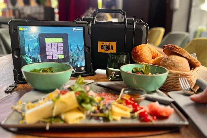 Leipzig Adventure Breakfast: Private Breakfast and City Escape Game