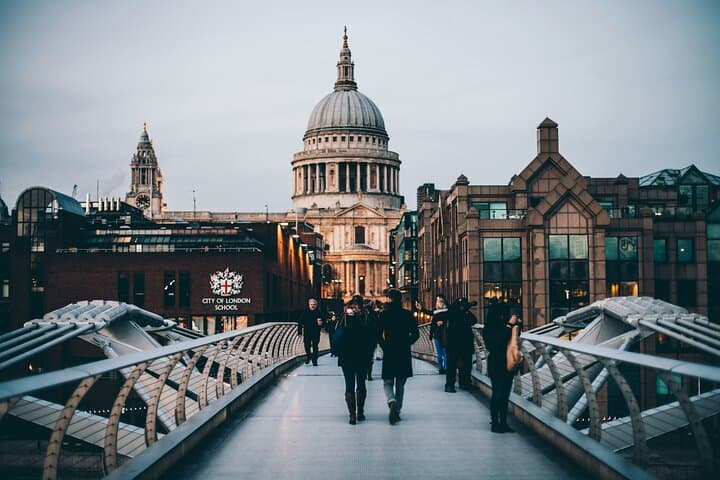 Dusk Walk: Private Lights and Sights Tour — 30+ London Landmarks photo 3