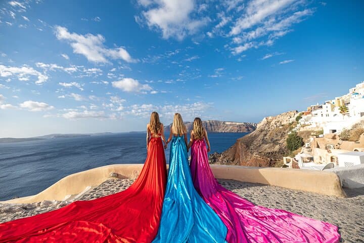 Santorini Flying Dress Photoshoot in Oia | 1- & 3-Hour Tours with Dress Included photo 5