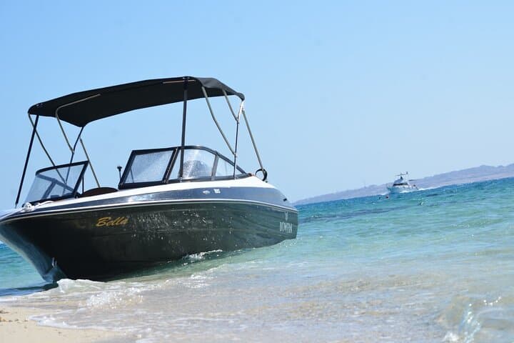 Hurghada Speedboat to Giftun Islands & Parasailing — 3–4 Hour Red Sea Escape