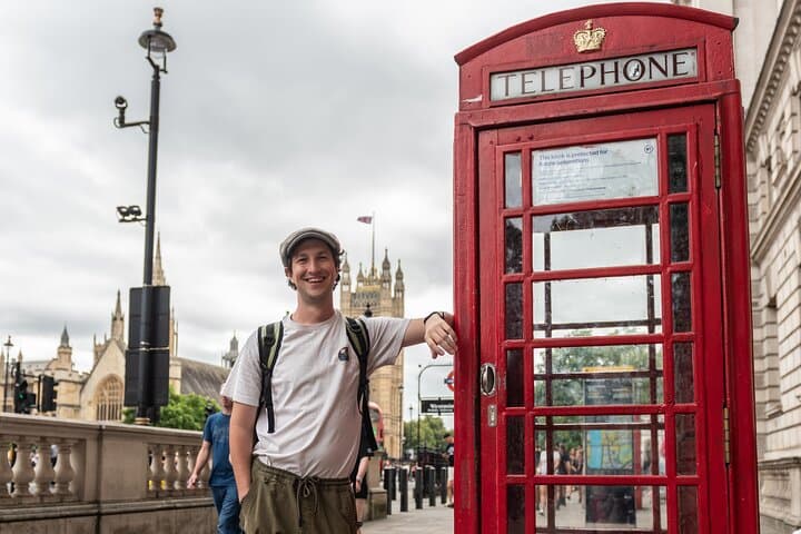 Private 3-Hour Palaces & Parliament Walking Tour — Buckingham to Westminster photo 5