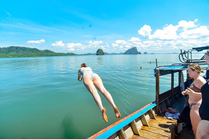 Half-Day Sea Cave Kayaking in Koh Lanta: Talabeng Cave, Mangroves & Monkey Point photo 3