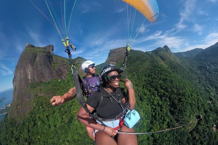 Tandem Paragliding Over Rio: Pedra Bonita Launch to São Conrado Beach photo 1