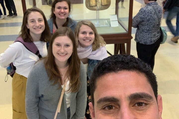 Luxury Cairo Day Tour: Egyptian Museum, Saladin Citadel & Khan El Khalili photo 3