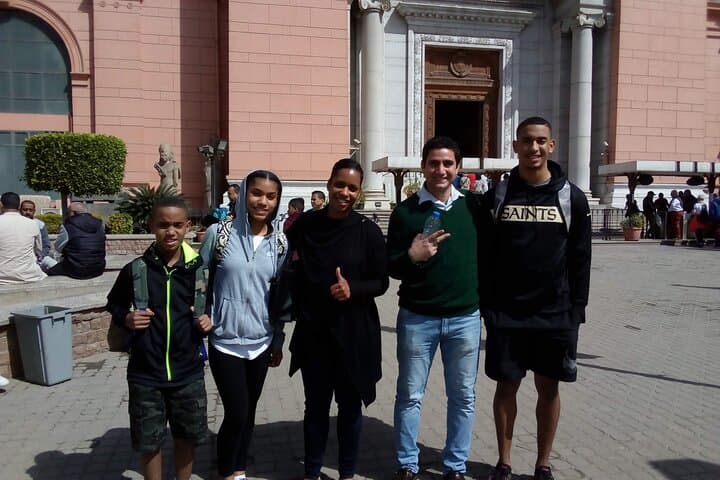 Luxury Cairo Day Tour: Egyptian Museum, Saladin Citadel & Khan El Khalili photo 4