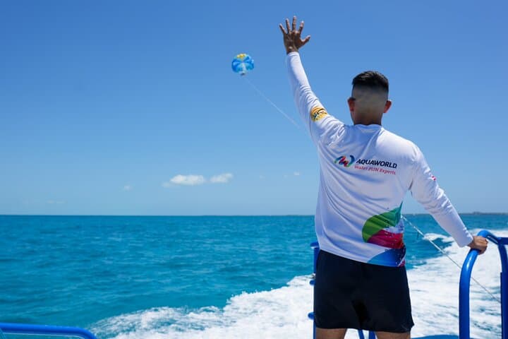 Skyrider Parasailing in Cancun — Two-Seater Flights Over the Caribbean photo 5