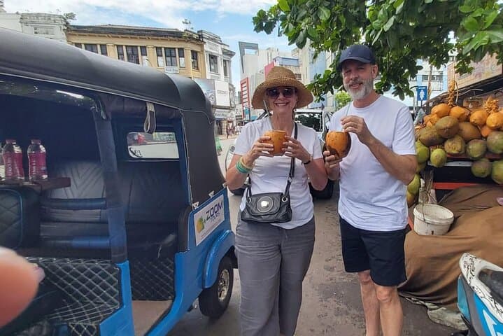 Colombo Tuk‑Tuk City Tour with Lunch or Dinner — All‑Inclusive Experience photo 1