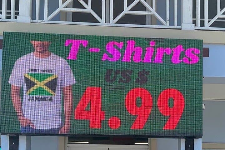 Montego Bay Souvenir & Gift Shopping Transfer — Hip Strip Markets & Local Finds photo 2