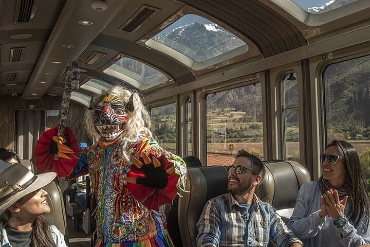 2-Day Short Inca Trail to Machu Picchu — Sun Gate Hike & Panoramic Train photo 4