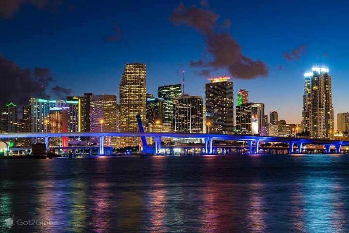 Private 10-Hour Miami City Tour: Customizable Full-Day Chartered Experience photo 2