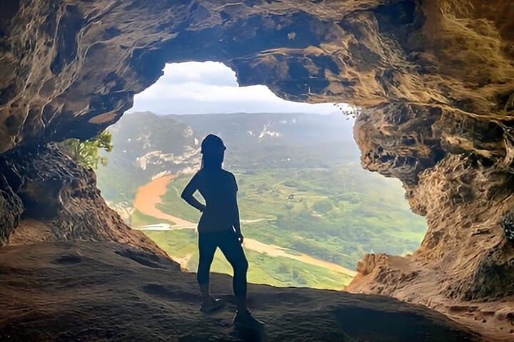 Full-Day Cueva Ventana to Coastal Hike and Beach — Puerto Rico Adventure