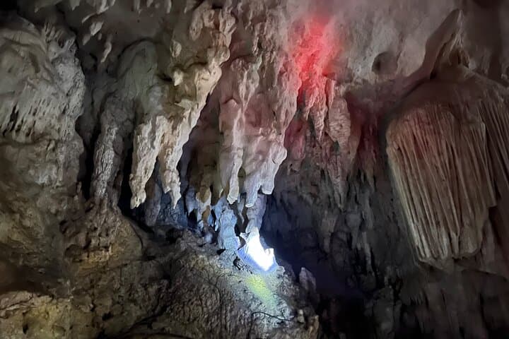 Full-Day Cueva Ventana to Coastal Hike and Beach — Puerto Rico Adventure photo 6