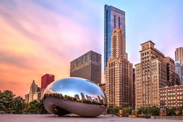 10-Hour Private Chicago Chartered City Tour: Customizable Drive-Through Highlights photo 3