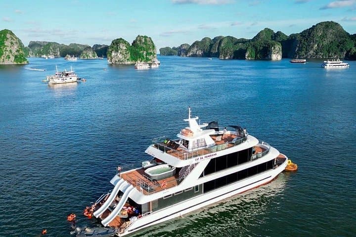 Lan Ha Bay Sunset Cruise from Cat Ba — Luxury Sunset Party, Kayak & Swim photo 1