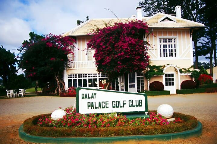 3-Day Private Golf Tour in Da Lat: Dalat Palace & Sam Tuyen Lam photo 6