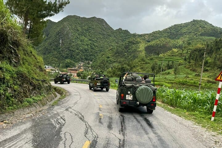 Ha Giang Open-Air Jeep Adventure: 3-Day Off-the-Beaten-Path Loop photo 4