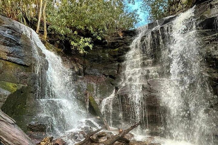 Smoky Mountain Cherokee & Blue Ridge Parkway Jeep Safari: Mile-High Views, Elk Meadows & Waterfalls photo 4