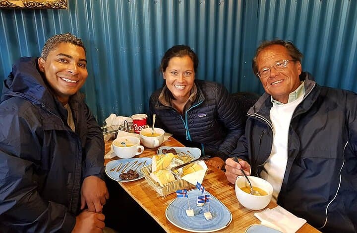 Private Vegetarian Reykjavik Food Tour — Vegan Eats & City Walking Experience photo 2