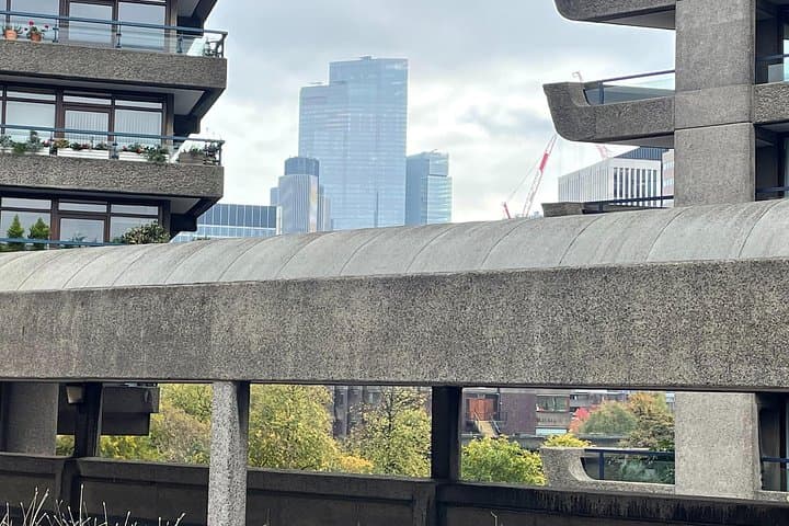 On the Trail of Slow Horses: London Locations Walking Tour photo 3