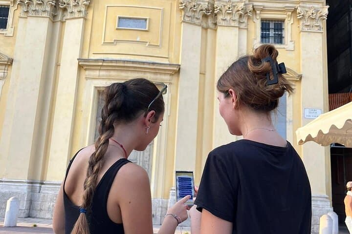 Interactive Self-Guided City Game in Nice — 4.5 km AR Walking Tour with Marcel photo 6
