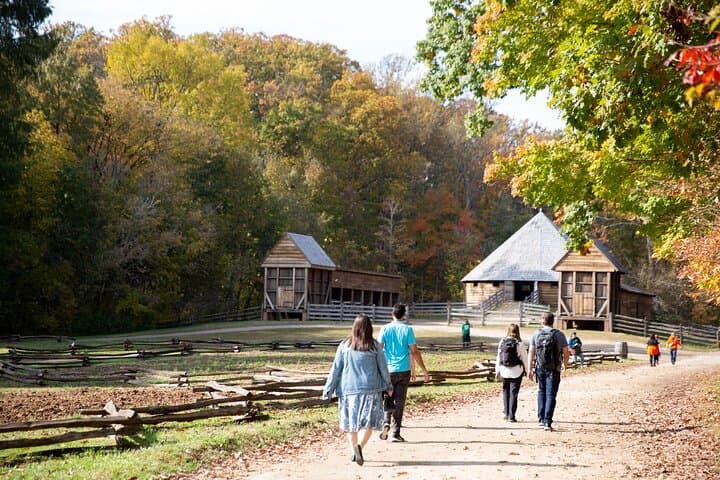 Explore Mount Vernon and Potomac River: VIP Day Trip from Washington DC photo 4