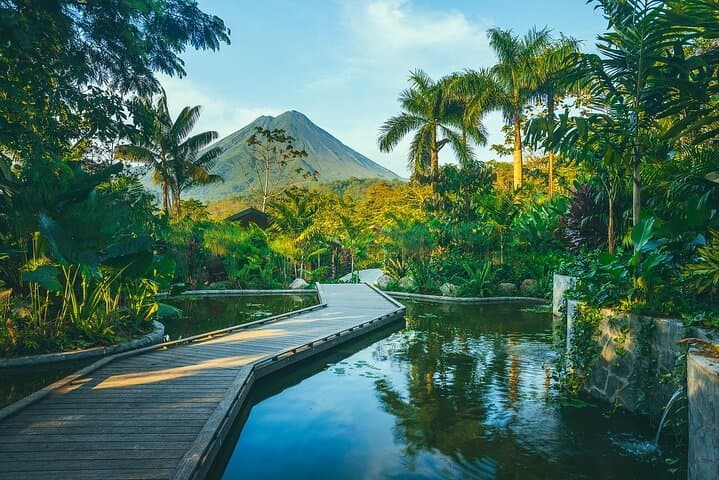 Private Transfer Caño Blanco & La Pavona to Arenal — Door-to-Door Ride to La Fortuna photo 2