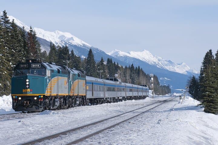 Winter VIA Rail Journey: 6-Day Vancouver to Calgary Through Jasper, Icefields Parkway and Banff