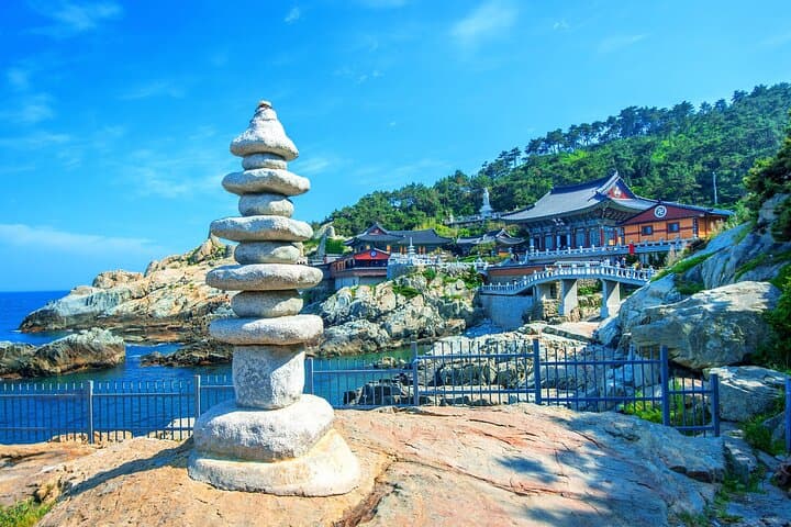 Busan Full-Day City Highlights: Temples, Coastlines & Culture photo 6