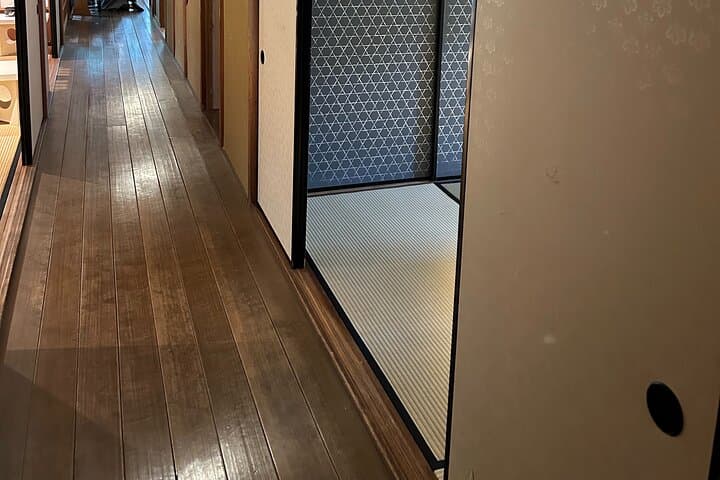 Nagoya Garden Stroll and Matcha Break: 90-Minute Tea House Experience photo 5